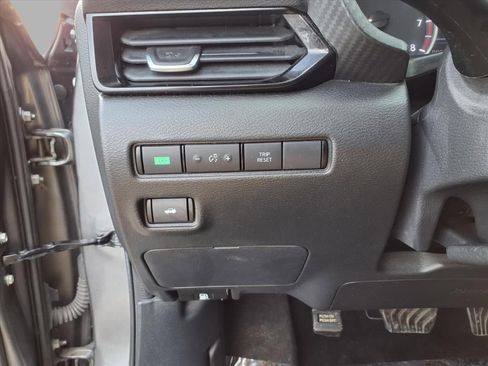 Used 2022 Nissan Sentra SV image 13