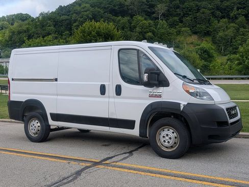 Used 2019 RAM ProMaster 1500 FWD image 4