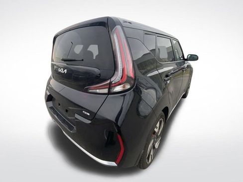 Used 2024 Kia Soul GT-Line w/ GT-Line Technology Package image 9