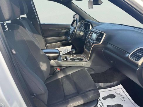 Used 2015 Jeep Grand Cherokee Laredo w/ Quick Order Package 23E image 14