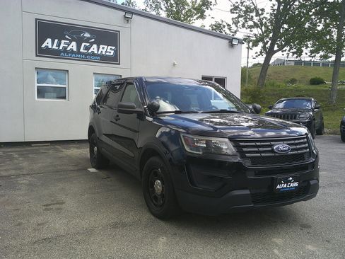 Used 2017 Ford Explorer 4WD Police Interceptor image 3
