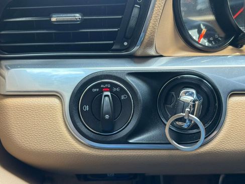 Used 2013 Porsche 911 Carrera image 36