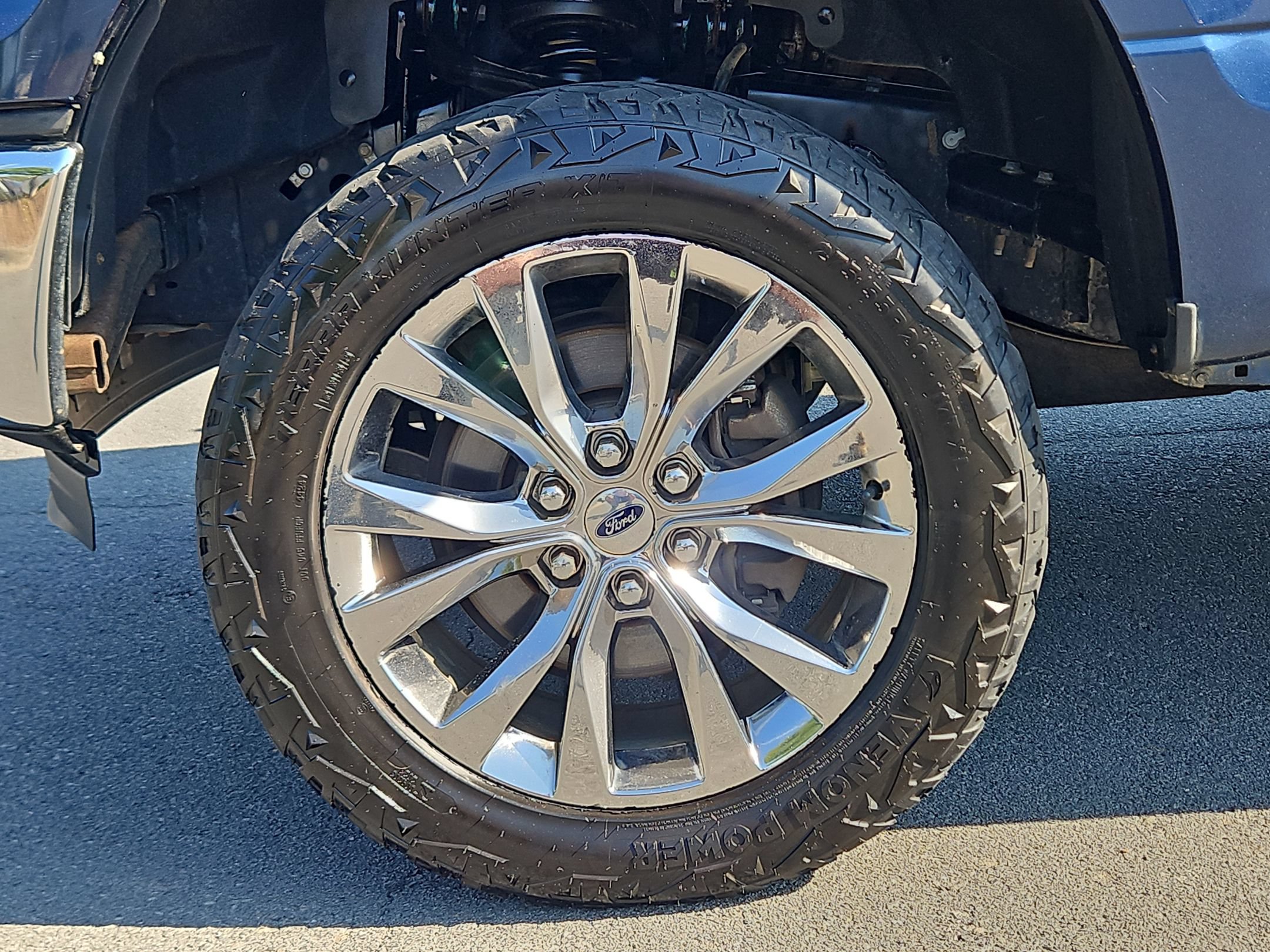 Used 2016 Ford F150 XLT w/ Equipment Group 302A Luxury AWD/4WD image 15