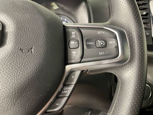 New 2026 RAM 1500 Express AWD/4WD image 8
