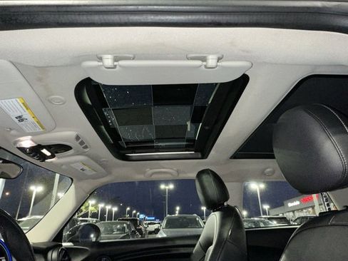 Used 2015 MINI Cooper 2-Door Hardtop image 28