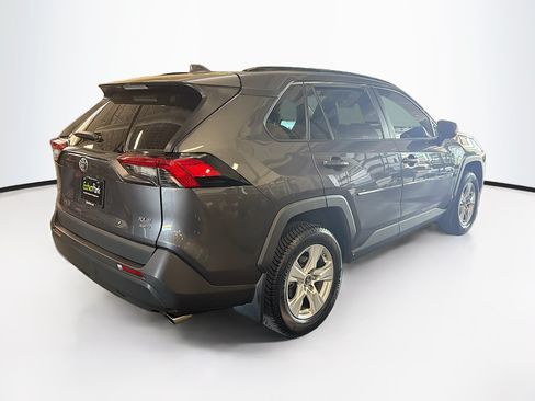 Used 2019 Toyota RAV4 XLE w/ Convenience Package AWD/4WD image 9