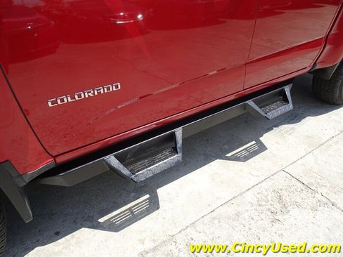 Used 2015 Chevrolet Colorado Z71 w/ LPO, Gearon Bar Package AWD/4WD image 25
