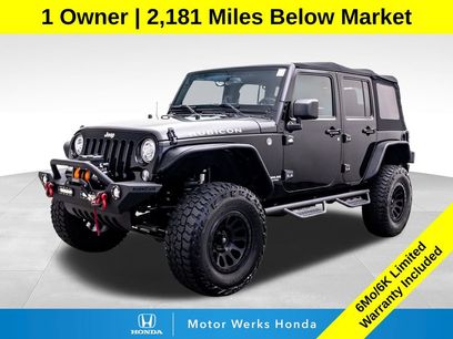 Used 2017 Jeep Wrangler Unlimited Rubicon w/ Connectivity Group