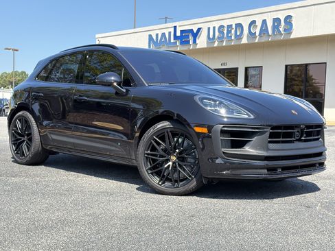 Used 2025 Porsche Macan GTS AWD/4WD image 2