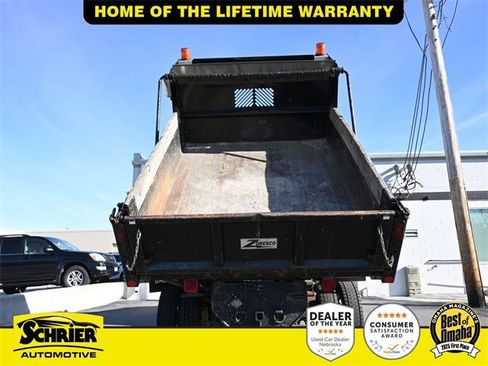 Used 2017 Ford F550 4x4 Regular Cab Super Duty w/ Power Equipment Group image 58