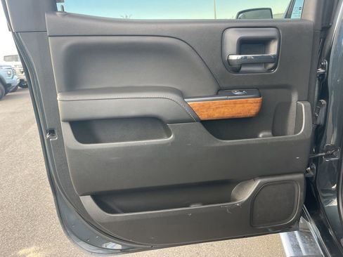 Used 2017 Chevrolet Silverado 1500 High Country image 13