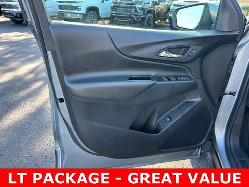 Used 2024 Chevrolet Equinox LT AWD/4WD image 12