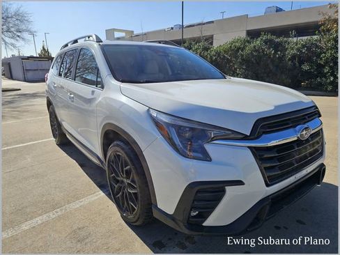 Used 2023 Subaru Ascent Limited w/ Technology Package image 1