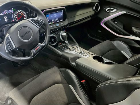 Used 2023 Chevrolet Camaro SS RWD image 22