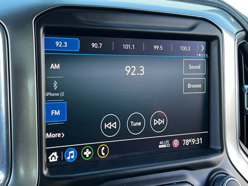 Used 2020 Chevrolet Silverado 1500 LT w/ All-Star Edition image 16