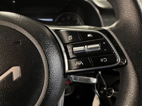 Used 2023 Kia Forte LXS image 26