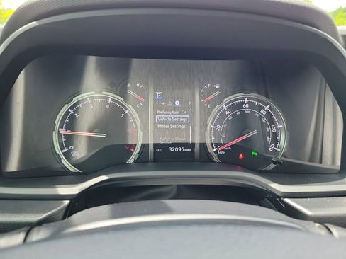 Used 2023 Toyota 4Runner Limited AWD/4WD image 20