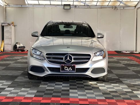 Used 2018 Mercedes-Benz C 300 4MATIC Sedan image 2