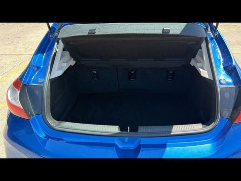 Used 2017 Chevrolet Cruze LT w/ LT True North Edition FWD image 27