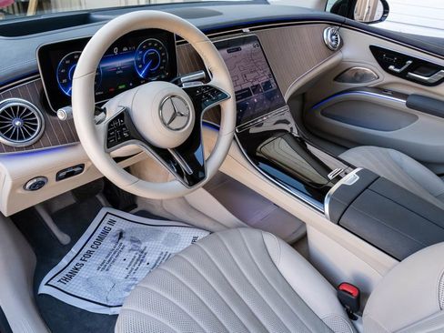 Used 2022 Mercedes-Benz EQS 450+ Sedan image 16