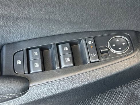 New 2026 Kia Seltos SX image 13