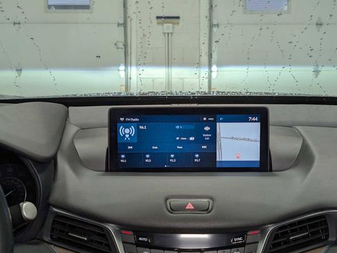 Used 2021 Acura TLX w/ Technology Package image 19