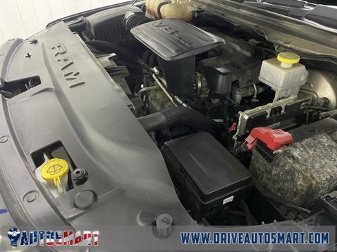 Used 2019 RAM 1500 Laramie image 25