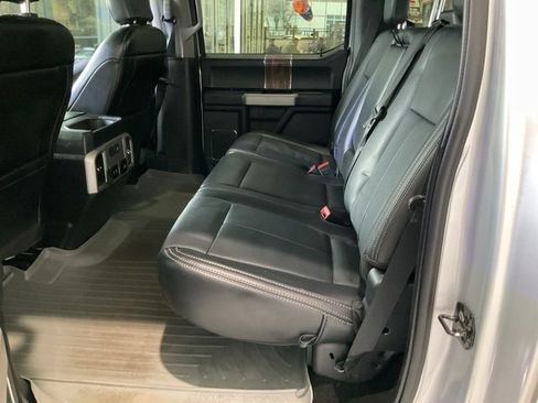 Used 2019 Ford F150 Lariat image 18