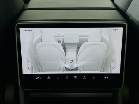 Used 2024 Tesla Model 3 Long Range image 27