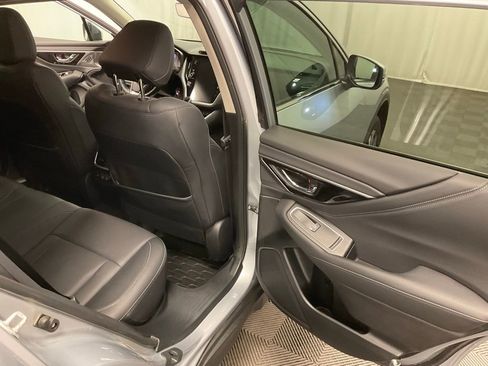 Used 2022 Subaru Outback Limited image 28