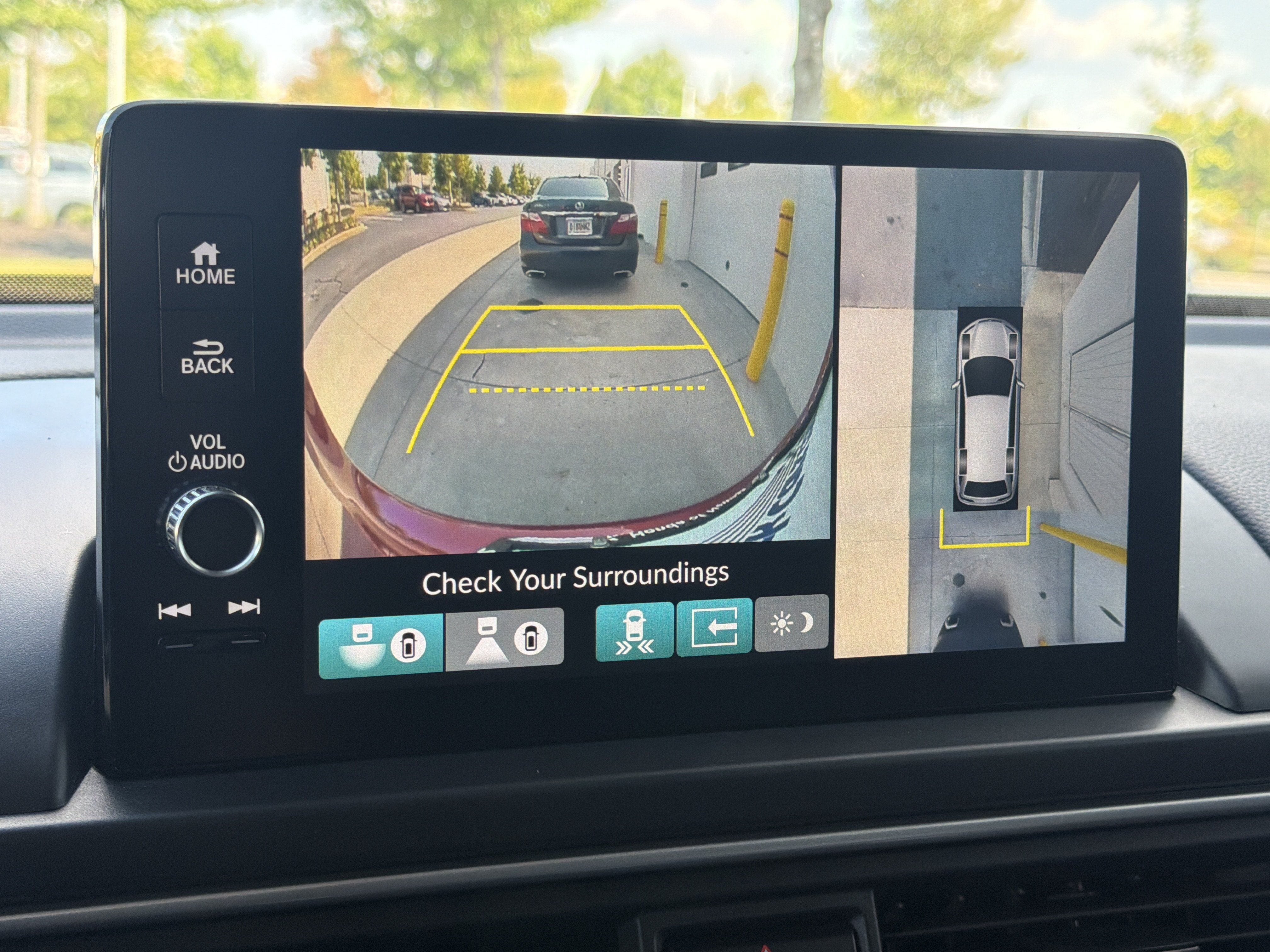 Used 2024 Honda Pilot Elite image 14