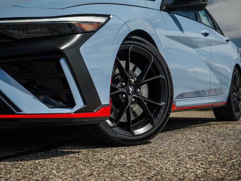 New 2026 Hyundai Elantra N FWD image 6