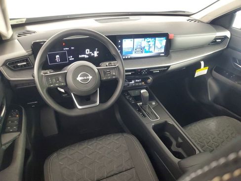 New 2026 Nissan Kicks SV image 15