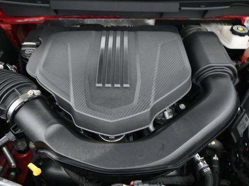 Used 2024 Chevrolet Traverse RS image 12