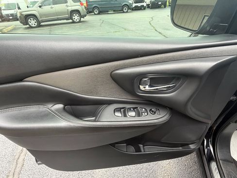 Used 2021 Nissan Murano S FWD image 19