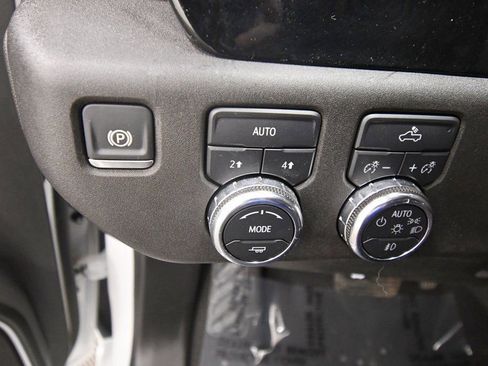 Used 2024 GMC Sierra 1500 Elevation w/ Max Trailering Package image 18