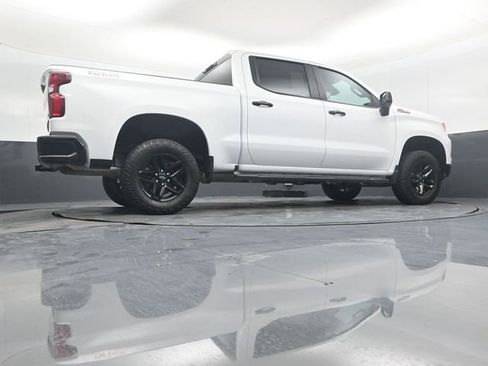 Used 2024 Chevrolet Silverado 1500 LT Trail Boss w/ Protection Package AWD/4WD image 38