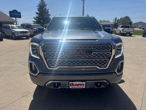 Used 2022 GMC Sierra 1500 Denali w/ Denali Reserve Package AWD/4WD image 8