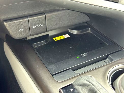 Used 2024 Toyota Camry XSE w/ Navigation Package image 27