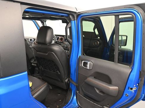 Used 2023 Jeep Gladiator Mojave w/ LED Lighting Group AWD/4WD image 24