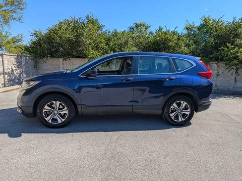 Used 2017 Honda CR-V LX image 7