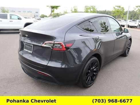 Used 2024 Tesla Model Y Long Range RWD image 7