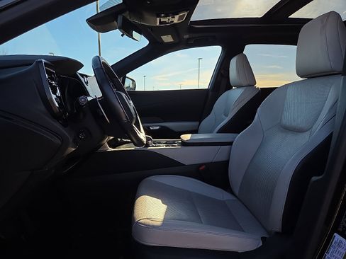 Used 2023 Lexus RX 350 Premium Plus image 15