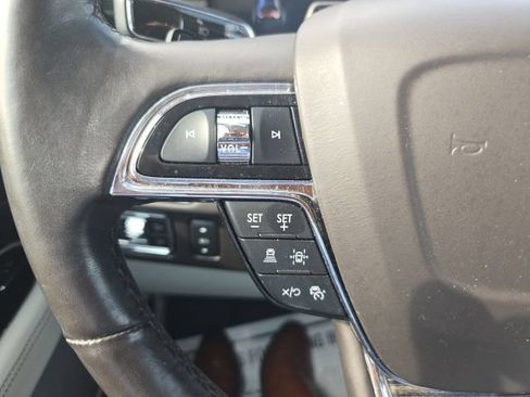 Certified 2022 Lincoln Navigator Black Label AWD/4WD image 37