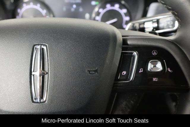 Used 2022 Lincoln Corsair FWD w/ Equipment Group 101A image 10