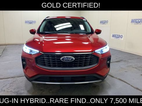 Used 2026 Ford Escape SE FWD image 8