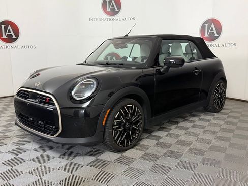 Used 2025 MINI Cooper S FWD image 3