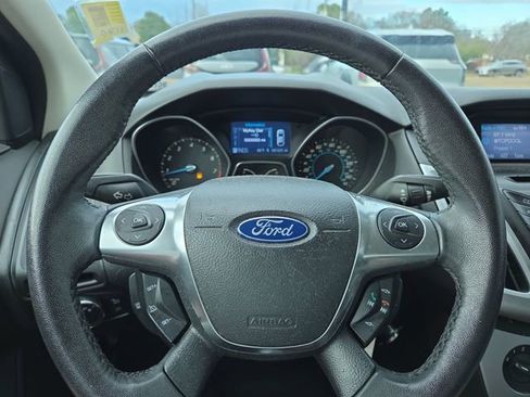 Used 2012 Ford Focus SE image 17