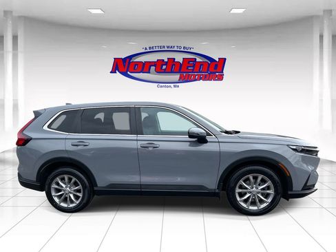 Used 2023 Honda CR-V EX image 2