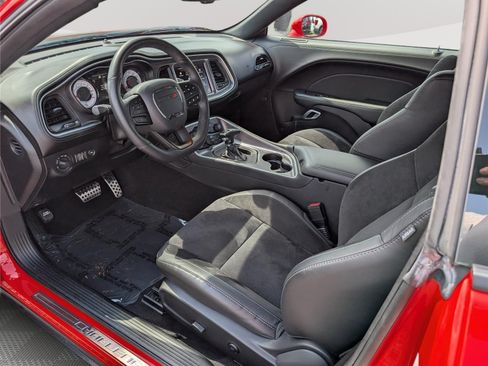 Used 2021 Dodge Challenger R/T Scat Pack RWD image 14
